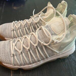 Nike KD 9 Elite Ivory. Size 9